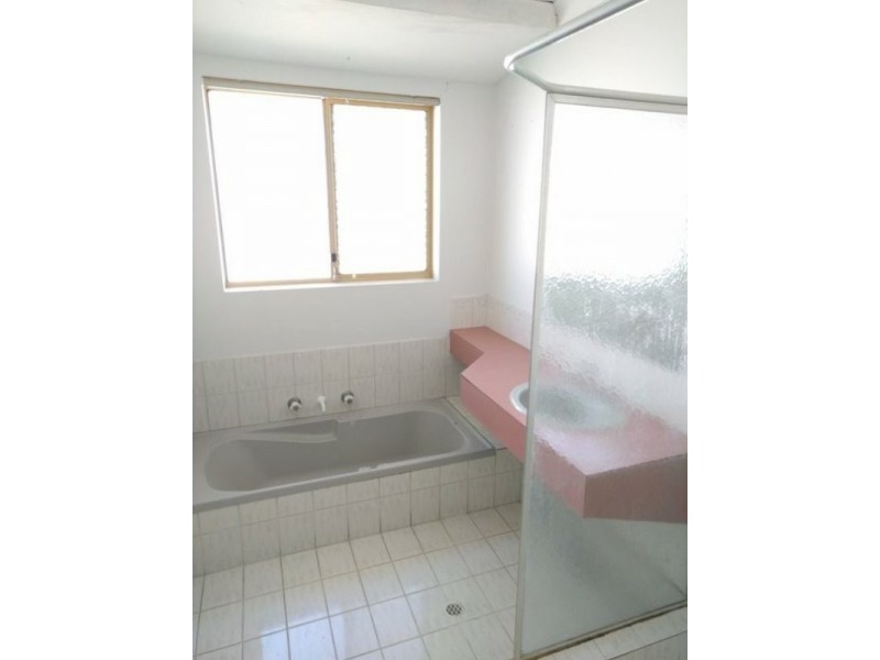 5 Kelsey Grove, Mirrabooka WA 6061