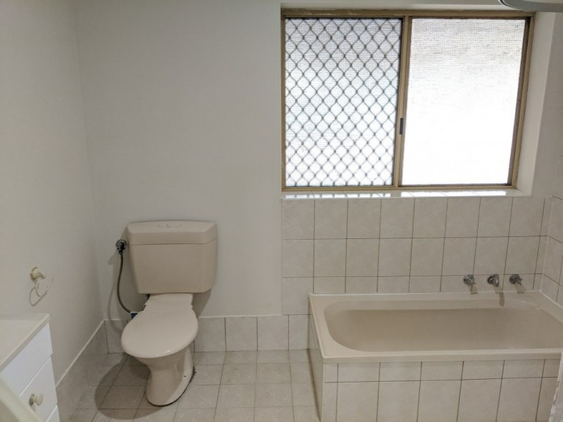 1 Pelham Way, Girrawheen WA 6064