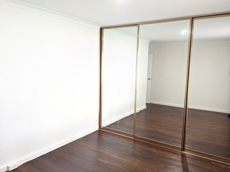 1 Pelham Way, Girrawheen WA 6064