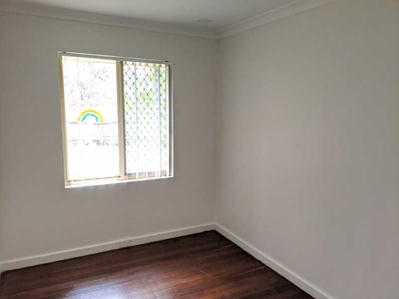 1 Pelham Way, Girrawheen WA 6064