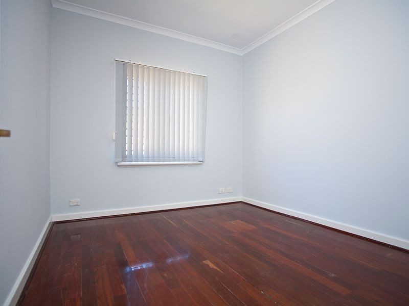 A/111 Ravenswood Drive, Westminster WA 6061