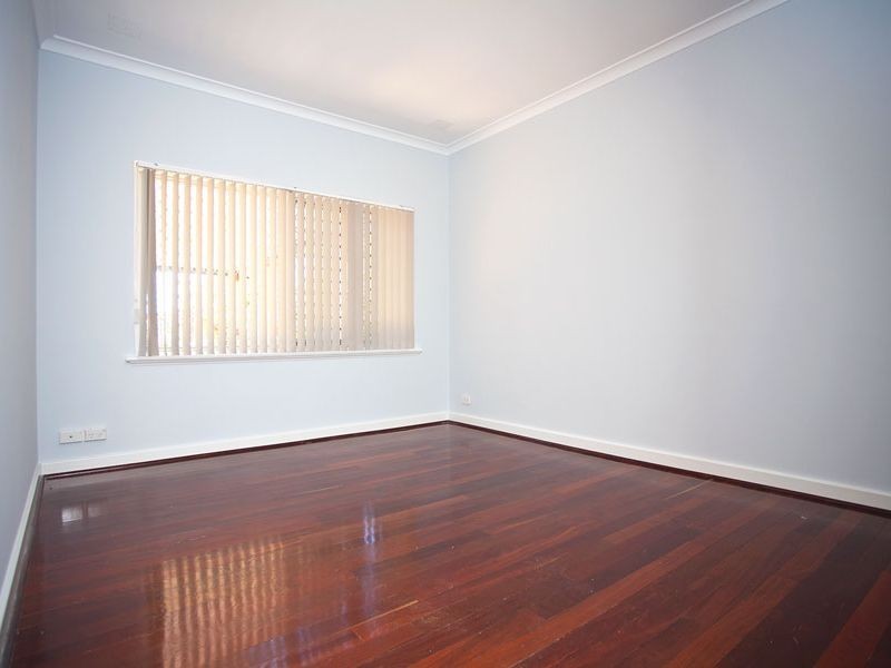 A/111 Ravenswood Drive, Westminster WA 6061