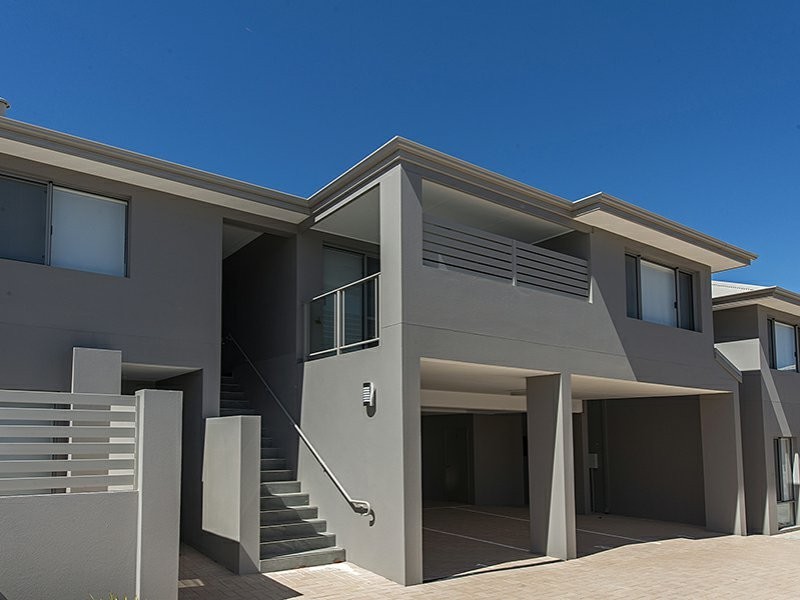 7/358 Hardey Rd, Cloverdale WA 6105