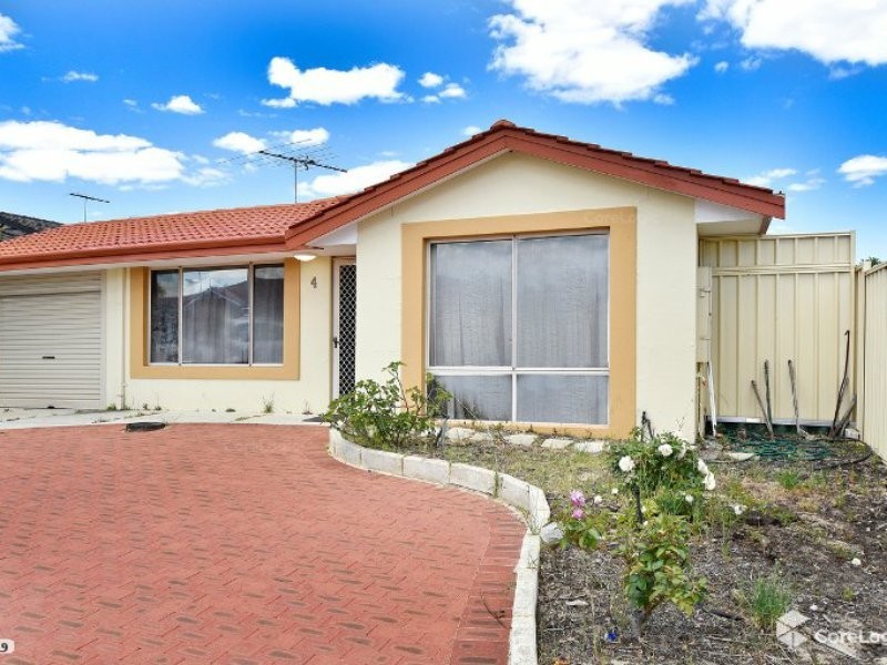 4 Benia Rise, Alexander Heights WA 6064