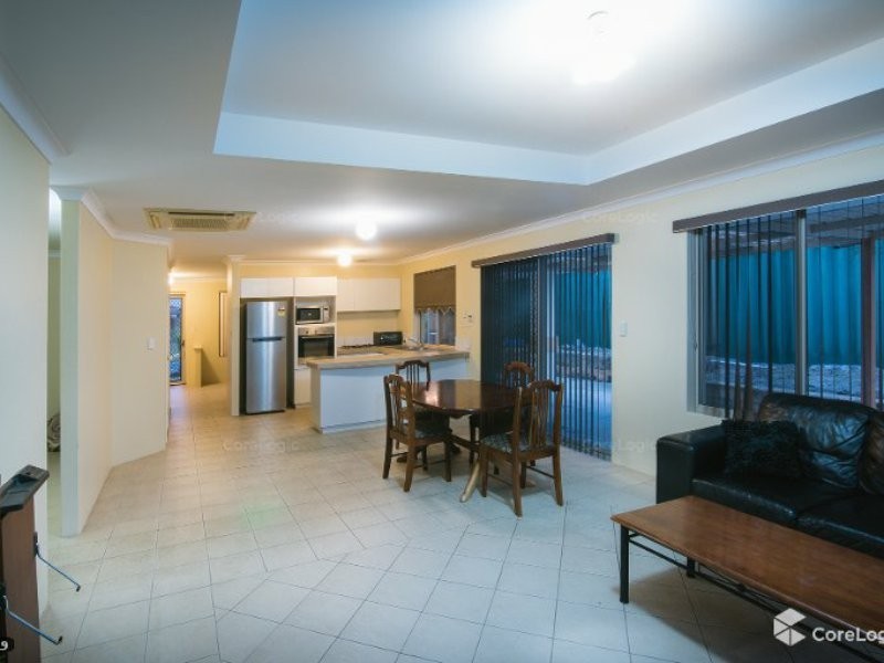 4 Benia Rise, Alexander Heights WA 6064