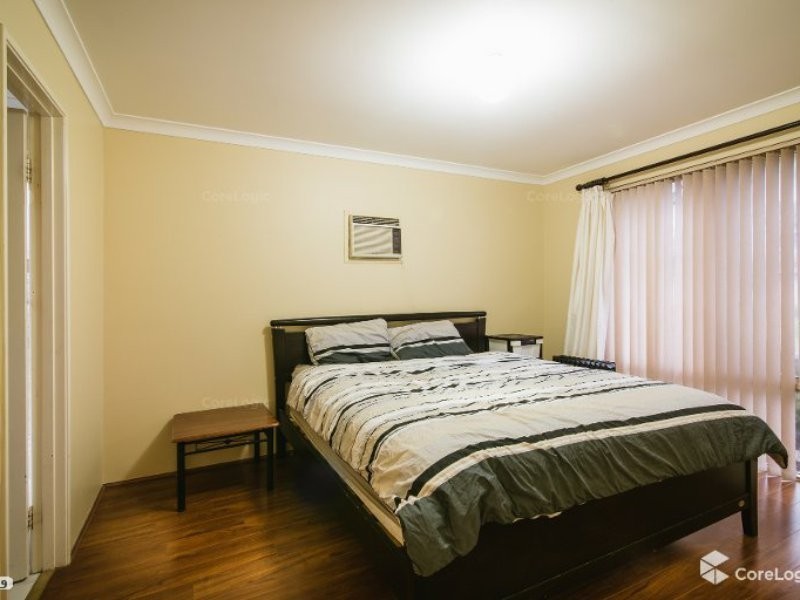 4 Benia Rise, Alexander Heights WA 6064