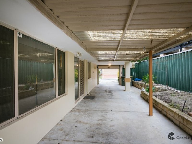 4 Benia Rise, Alexander Heights WA 6064