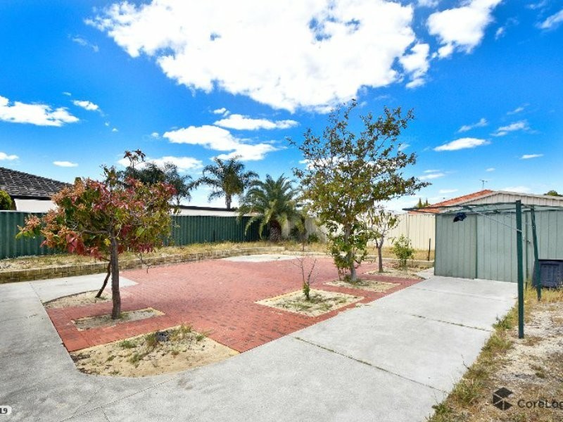 4 Benia Rise, Alexander Heights WA 6064