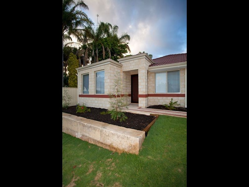A/31 Walderton Avenue, Balga WA 6061