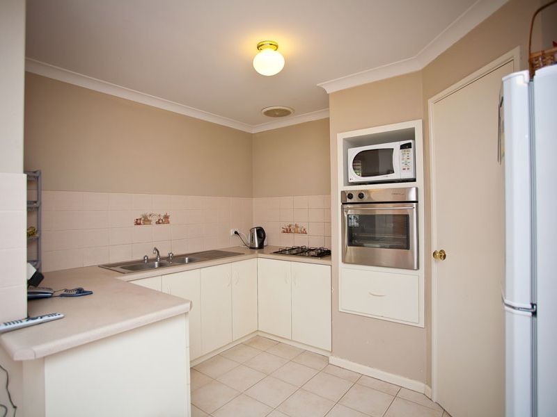 3/15 Deering Street, Westminster WA 6061