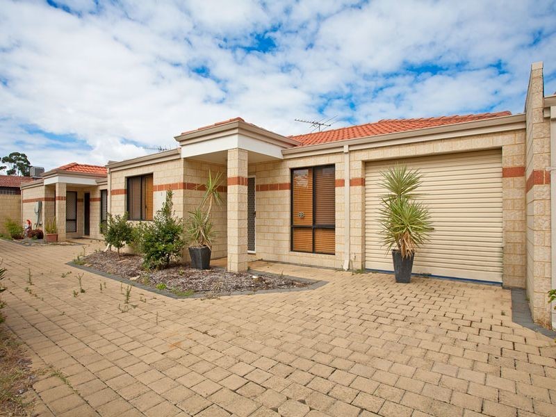 3/15 Deering Street, Westminster WA 6061