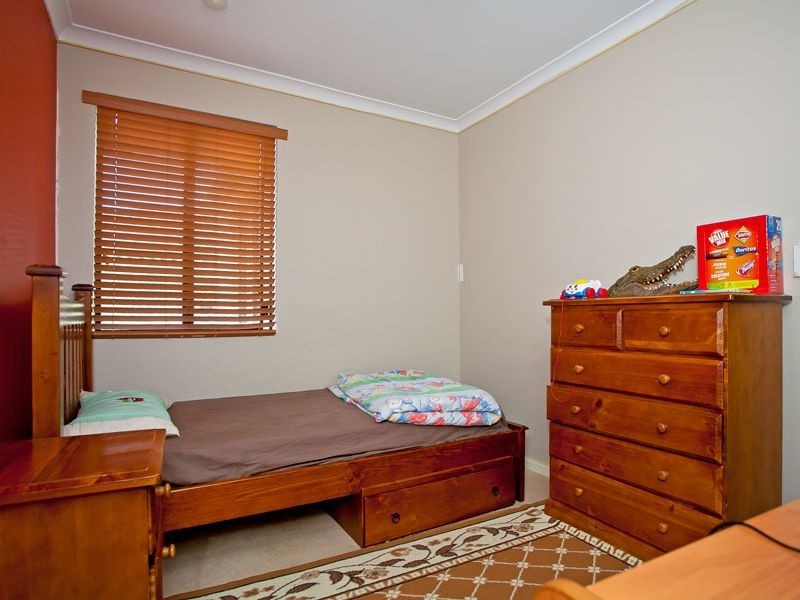 3/15 Deering Street, Westminster WA 6061