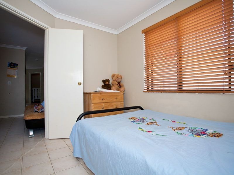 3/15 Deering Street, Westminster WA 6061