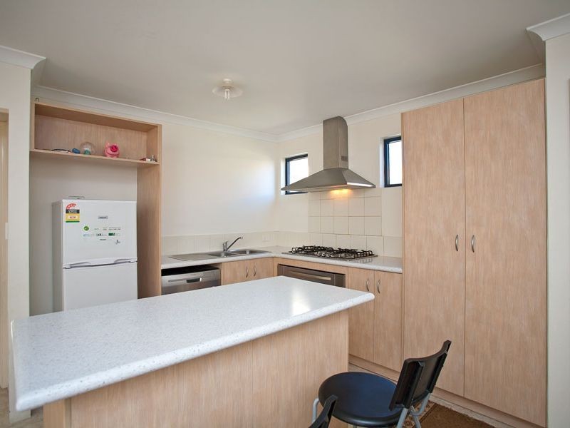 B/24 Keeble Way, Balga WA 6061