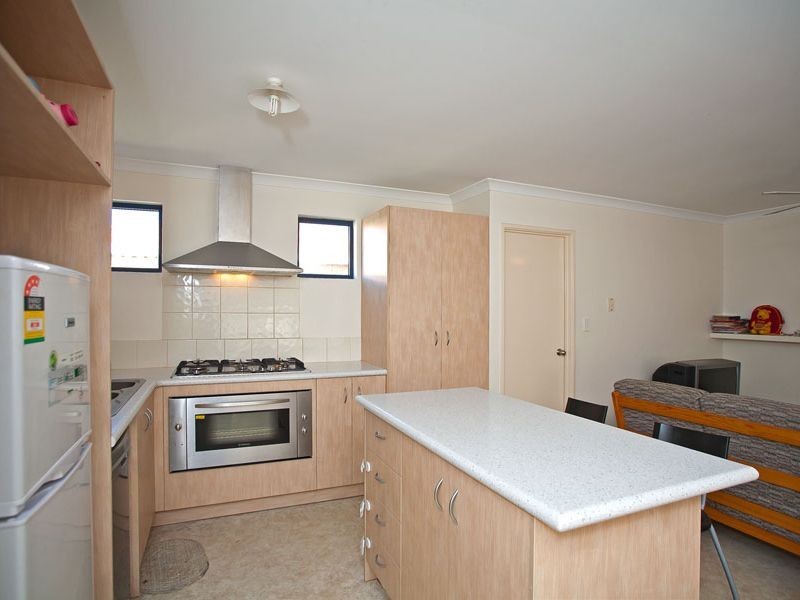 B/24 Keeble Way, Balga WA 6061