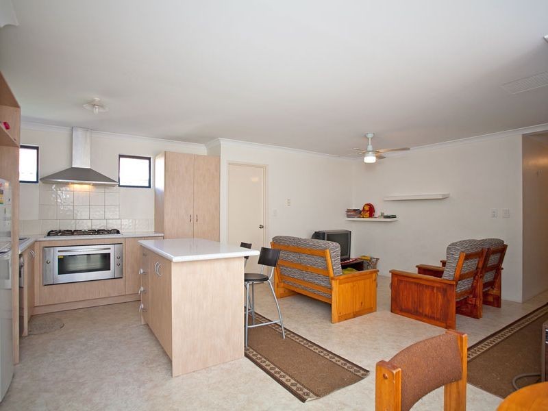 B/24 Keeble Way, Balga WA 6061