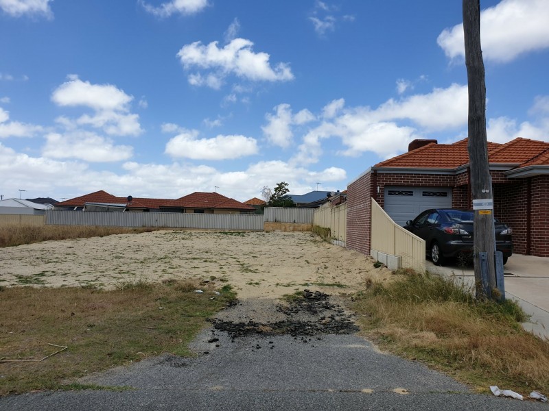 30 Finchley Crescent, Balga WA 6061