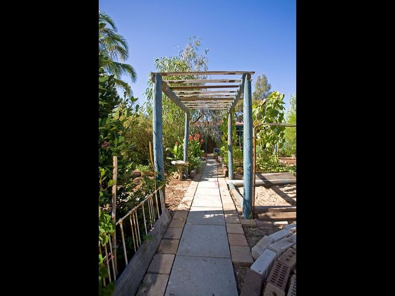 99 Waddington Crescent, Koondoola WA 6064