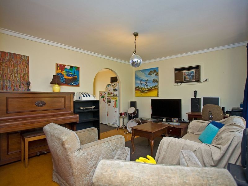 99 Waddington Crescent, Koondoola WA 6064