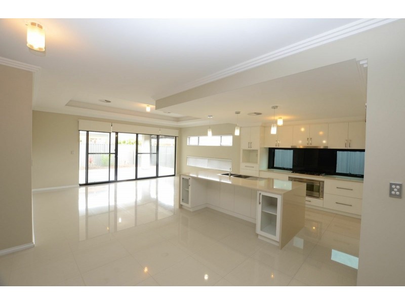 46 Alnwick Turn, Landsdale WA 6065