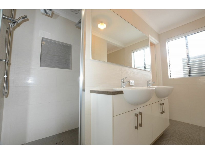 46 Alnwick Turn, Landsdale WA 6065