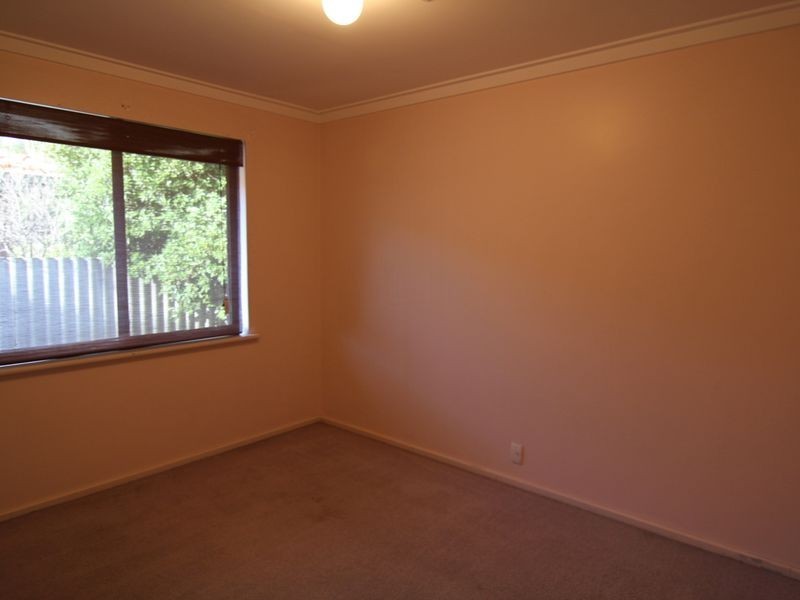 14 Siddeley Place, Dianella WA 6059