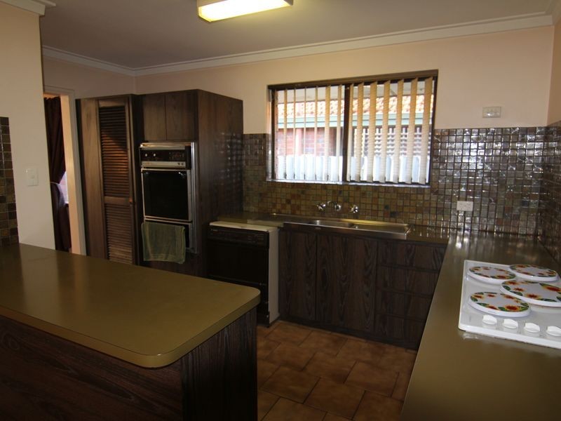 14 Siddeley Place, Dianella WA 6059