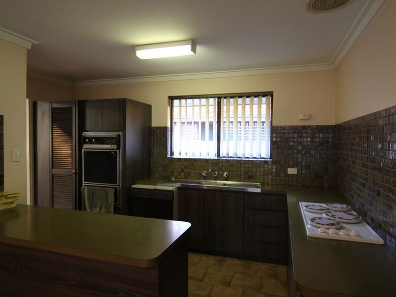 14 Siddeley Place, Dianella WA 6059