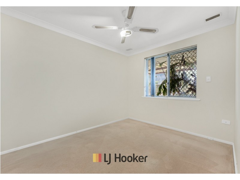 14 Girrawheen Ave, Girrawheen WA 6064