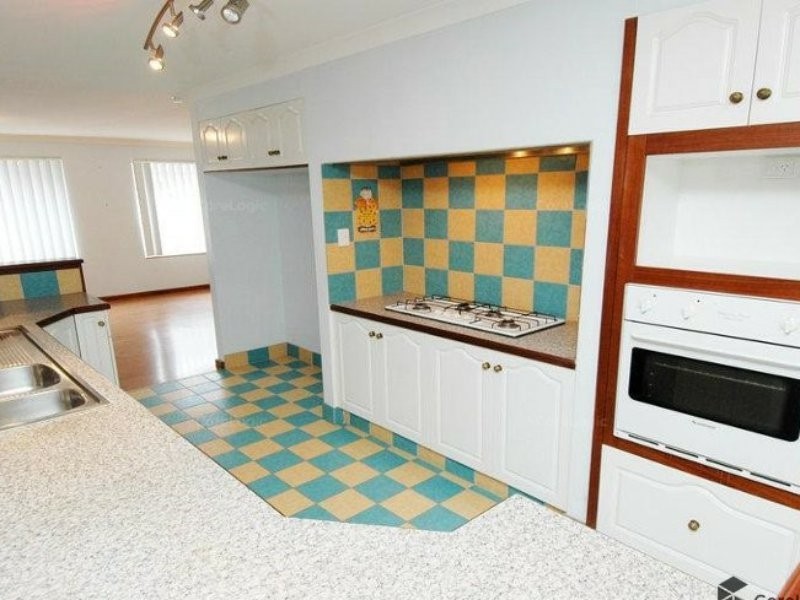 106 Guadalupe Drive, Ballajura WA 6066