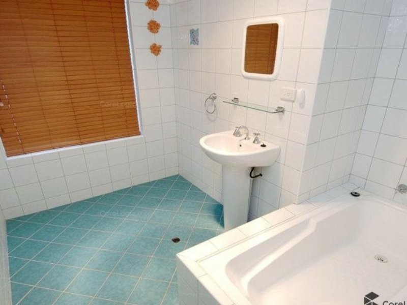 106 Guadalupe Drive, Ballajura WA 6066