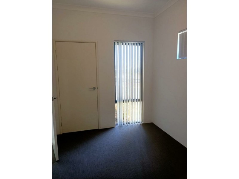 1A Glenkeen Street, Butler WA 6036