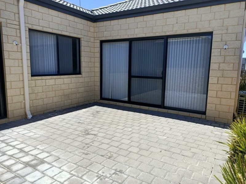 1A Glenkeen Street, Butler WA 6036