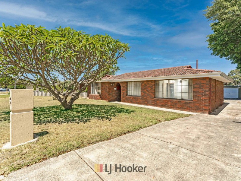3 Pelham Way, Girrawheen WA 6064