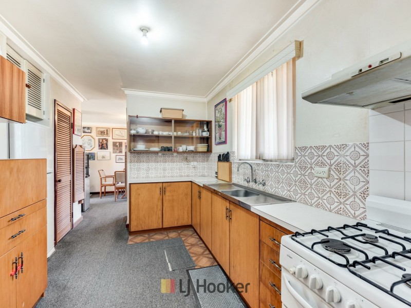 3 Pelham Way, Girrawheen WA 6064