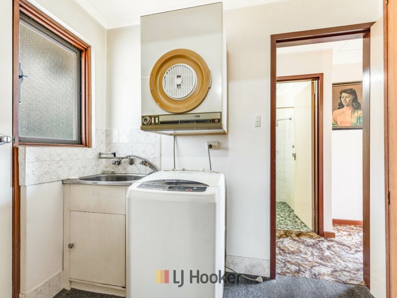 3 Pelham Way, Girrawheen WA 6064