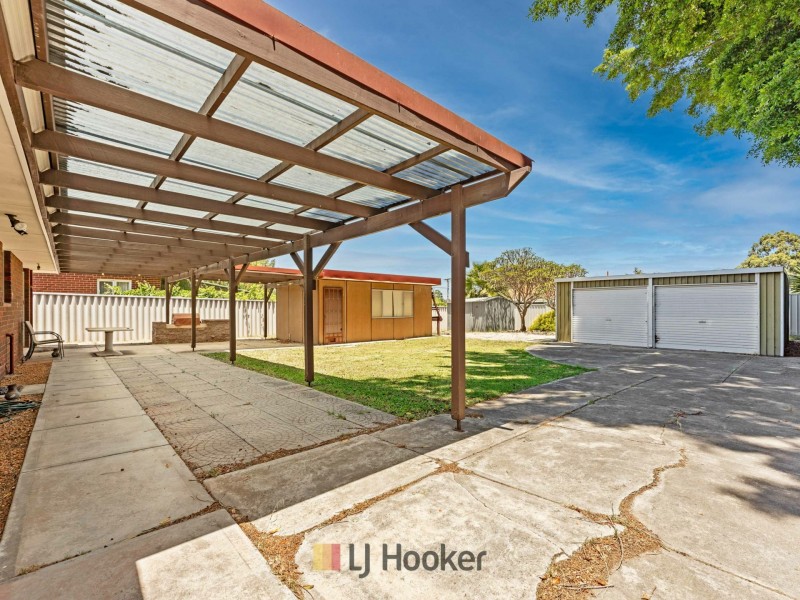 3 Pelham Way, Girrawheen WA 6064