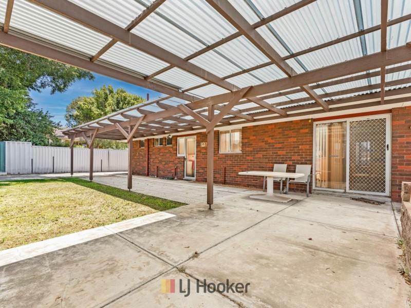 3 Pelham Way, Girrawheen WA 6064