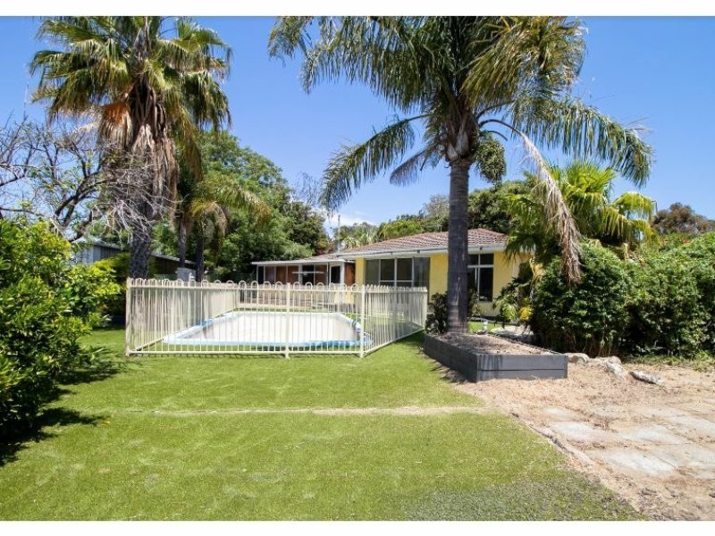 51 Curtis Way, Girrawheen WA 6064