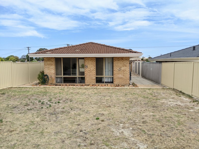 6 Mekong Place, Beechboro WA 6063