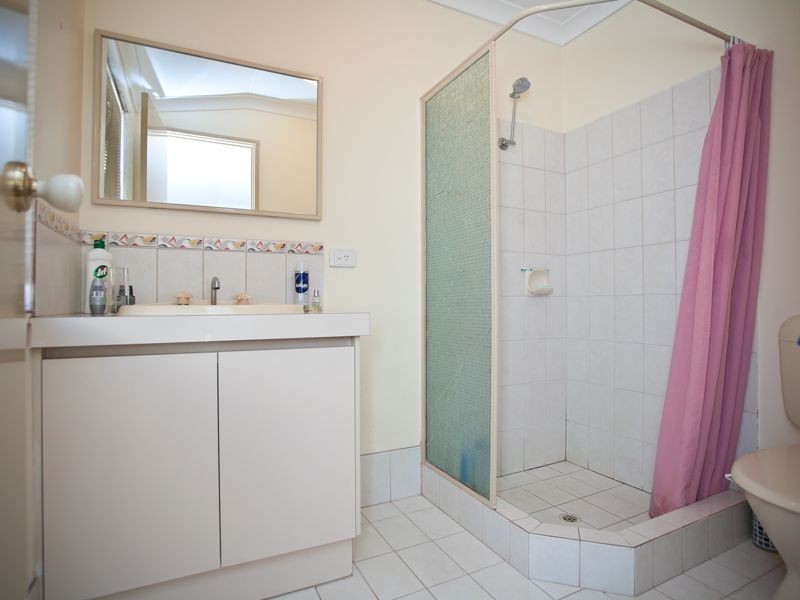 40 Nottingham Gardens, Ballajura WA 6066