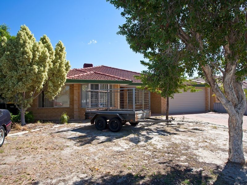 40 Nottingham Gardens, Ballajura WA 6066