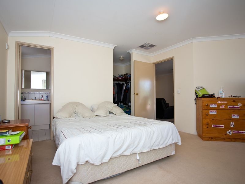 40 Nottingham Gardens, Ballajura WA 6066