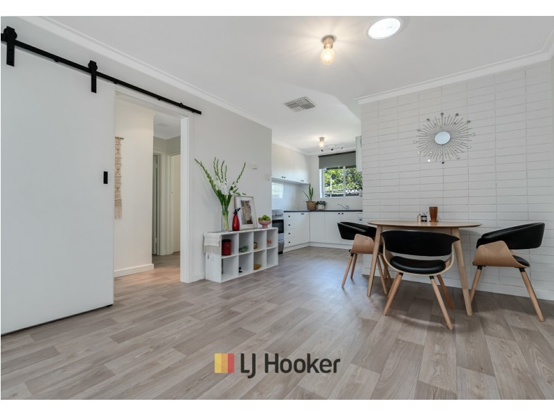 21 Wychcross St, Westminster WA 6061