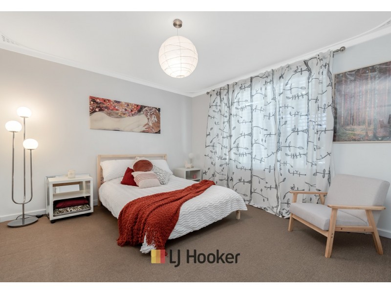 21 Wychcross St, Westminster WA 6061