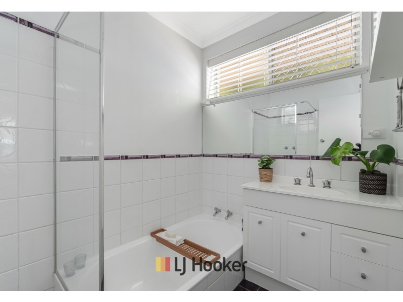 21 Wychcross St, Westminster WA 6061