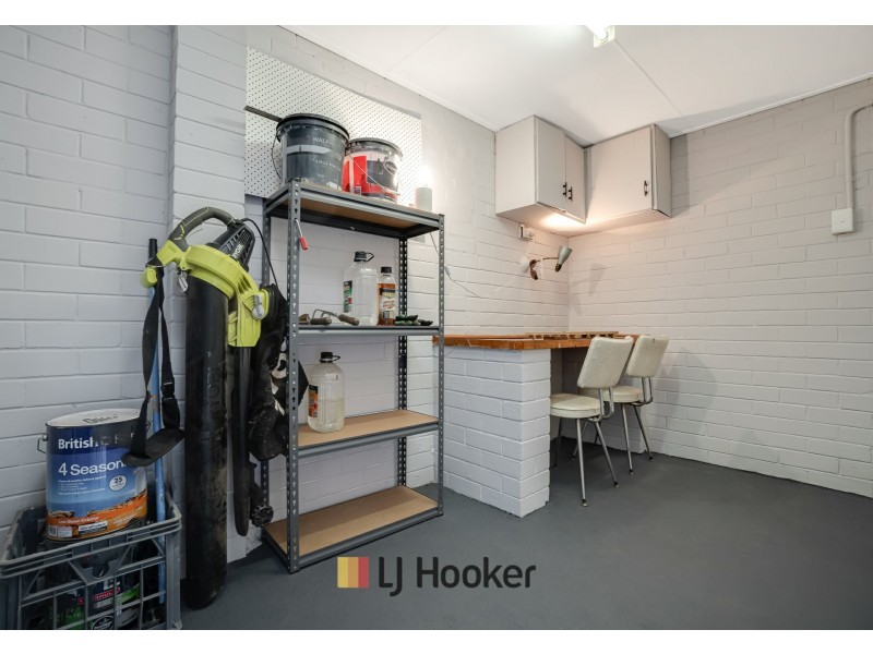 21 Wychcross St, Westminster WA 6061