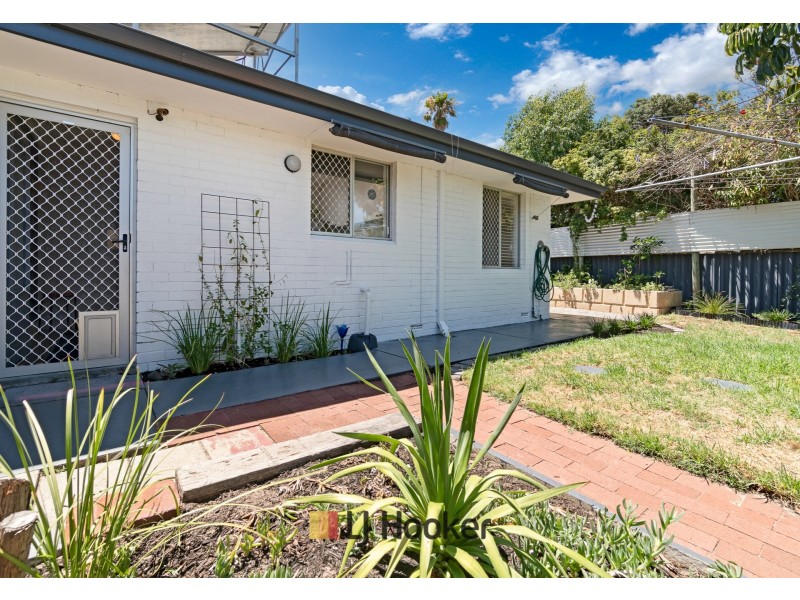 21 Wychcross St, Westminster WA 6061