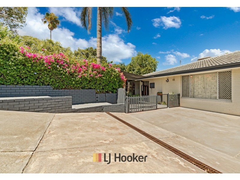 21 Wychcross St, Westminster WA 6061