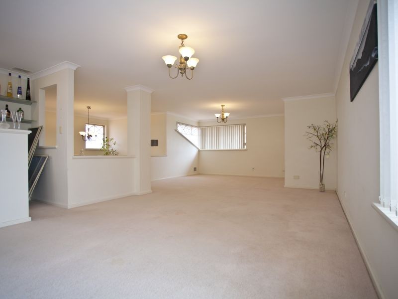 7 Cherrywood Avenue, Dianella WA 6059